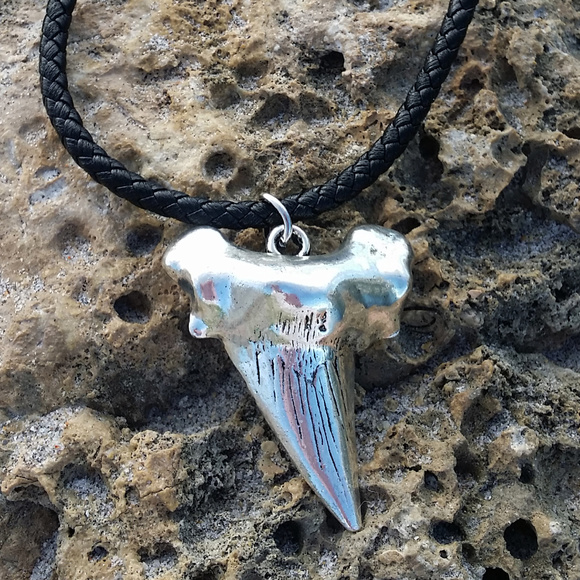 Other - Mens Jewelry Necklace with shark  Pendant
